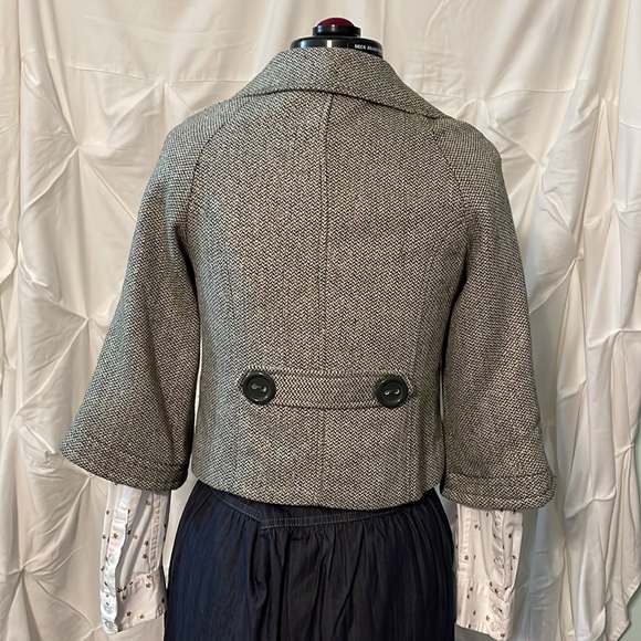 Stylish cropped jacket - Picture 5 of 6